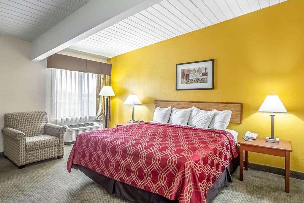 Travelodge By Wyndham Appleton Habitación foto